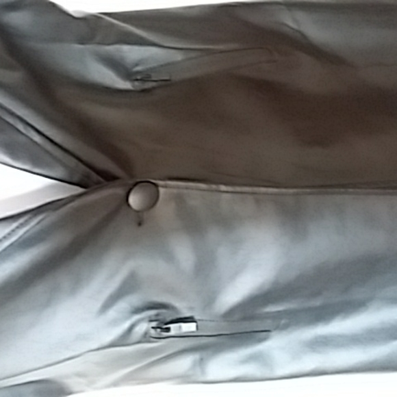 Faux leather vest black one button - Picture 2 of 5